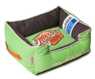 Touchdog Original Sporty Vintage Throwback Reversible Plush Rectangular Dog Bed (size: medium)